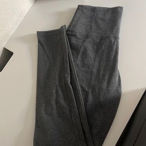 gray cotton leggings